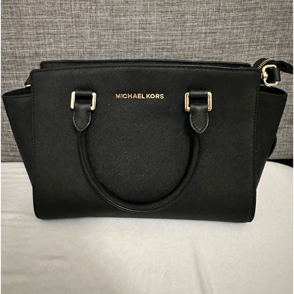 MICHAEL Michael Kors Black Saffiano Leather Selma Crossbody Bag - Picture 2 of 5